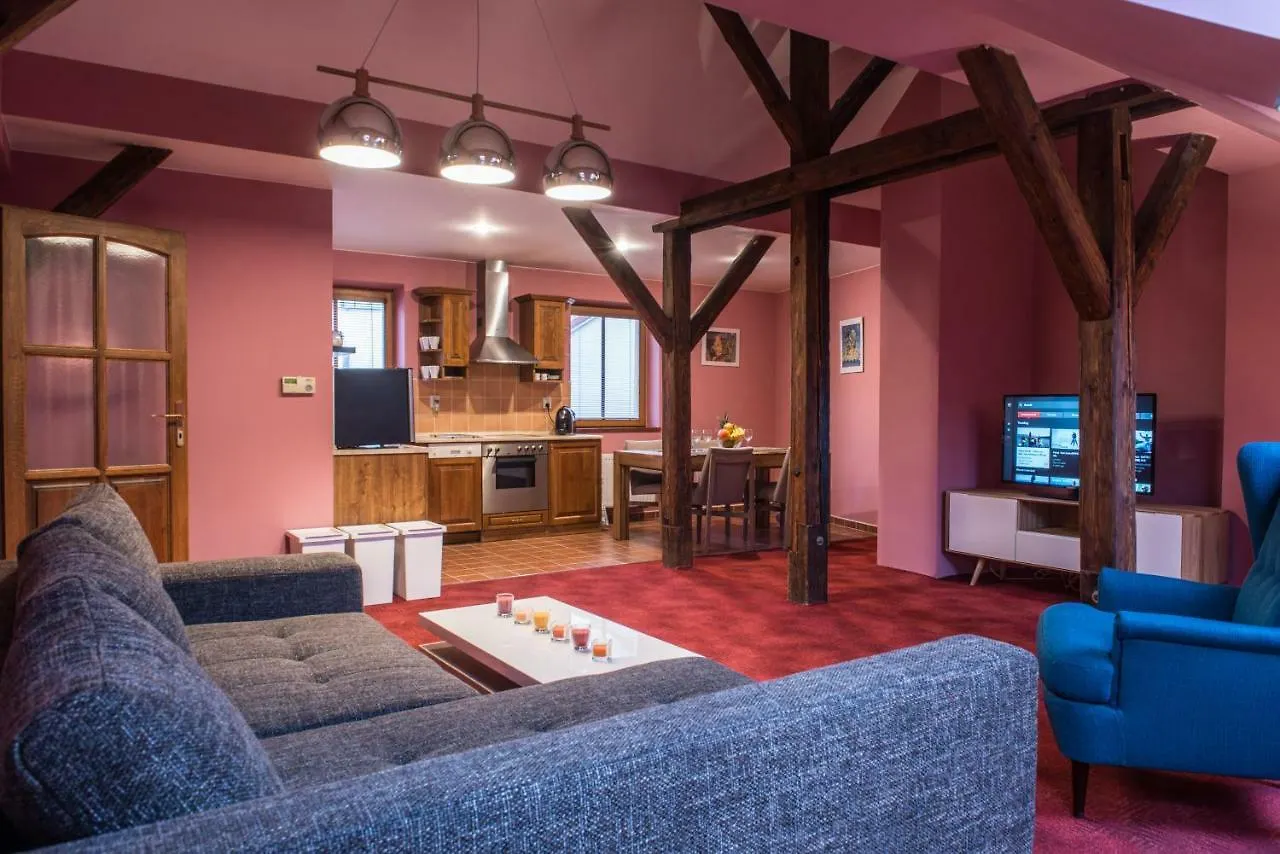 Spacious And Quiet Attic Flat In Centre Prague Apartment